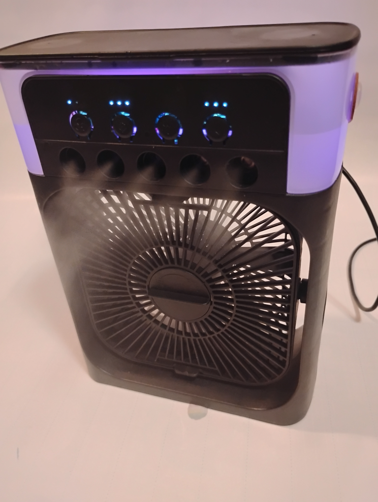 3 in 1 Portable air conditioner and humidifier thumbnail