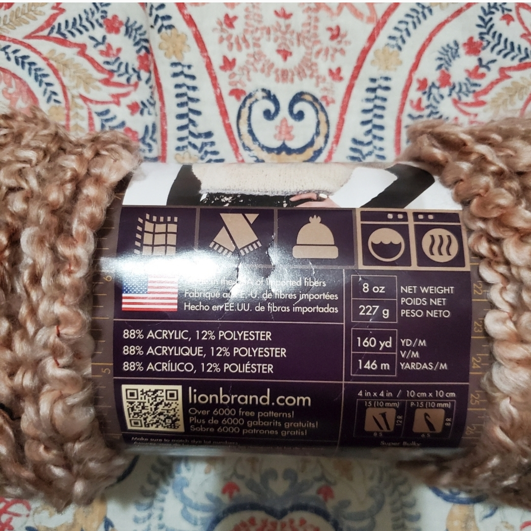 BNIP Lion Brand Yarn - Coral Stripes - photo 3
