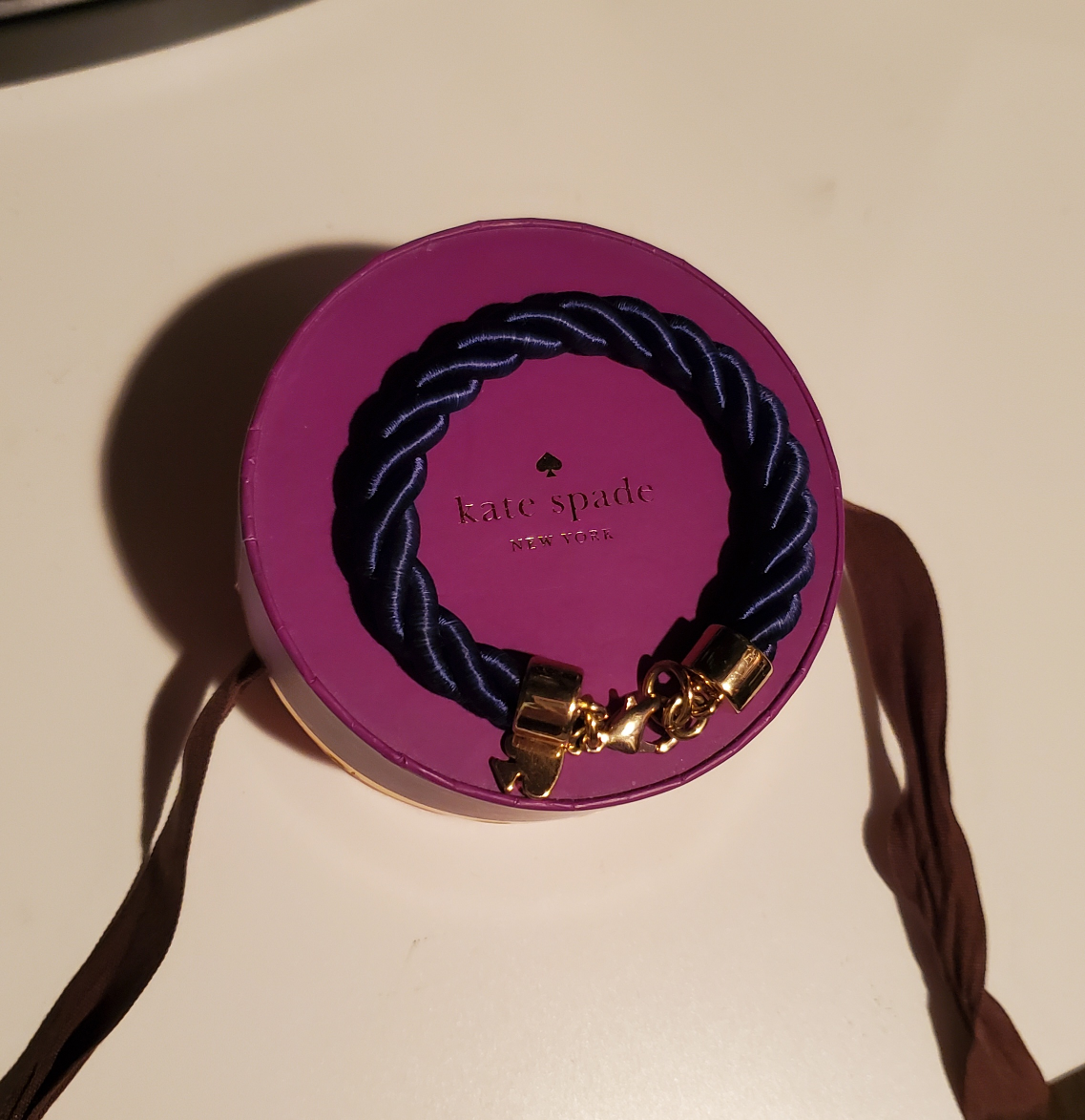 Kate Spade bracelet image indicator(2)