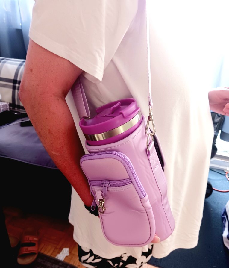 Brand new: Stanley style 40oz tumbler with carrier bag image indicator(3)