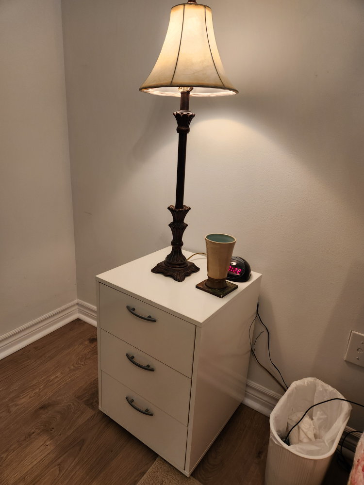 2 White Night Stands with 3 Drawers - photo 3