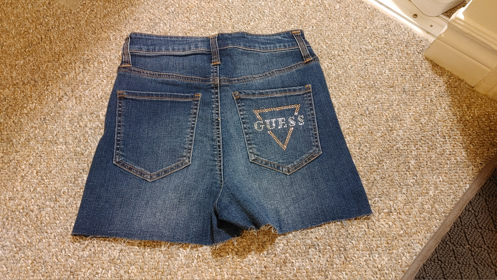 Brand New GUESS Denim Shorts image indicator(2)