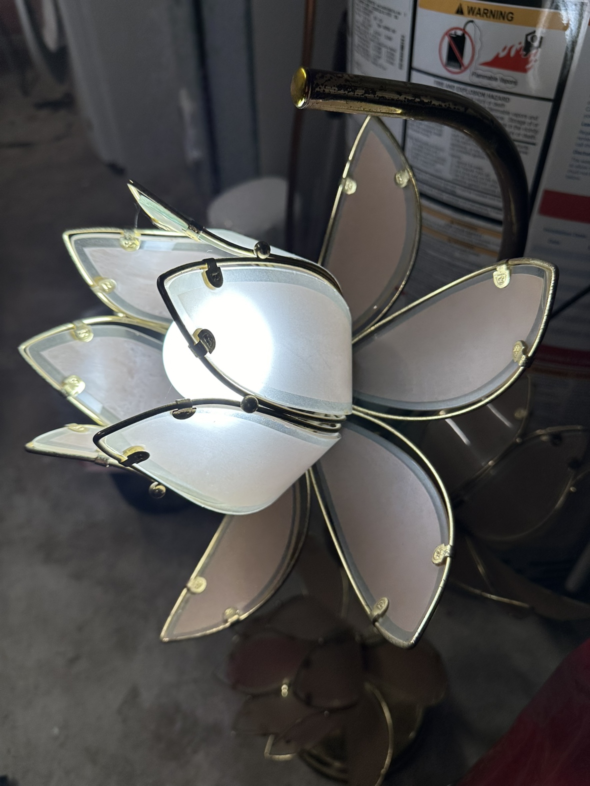 Vintage Pink Lotus Table Lamp (Will Deliver In Toronto) image indicator(3)