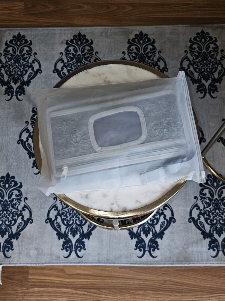 baby changing pad, with many pockets for diapers and wipes