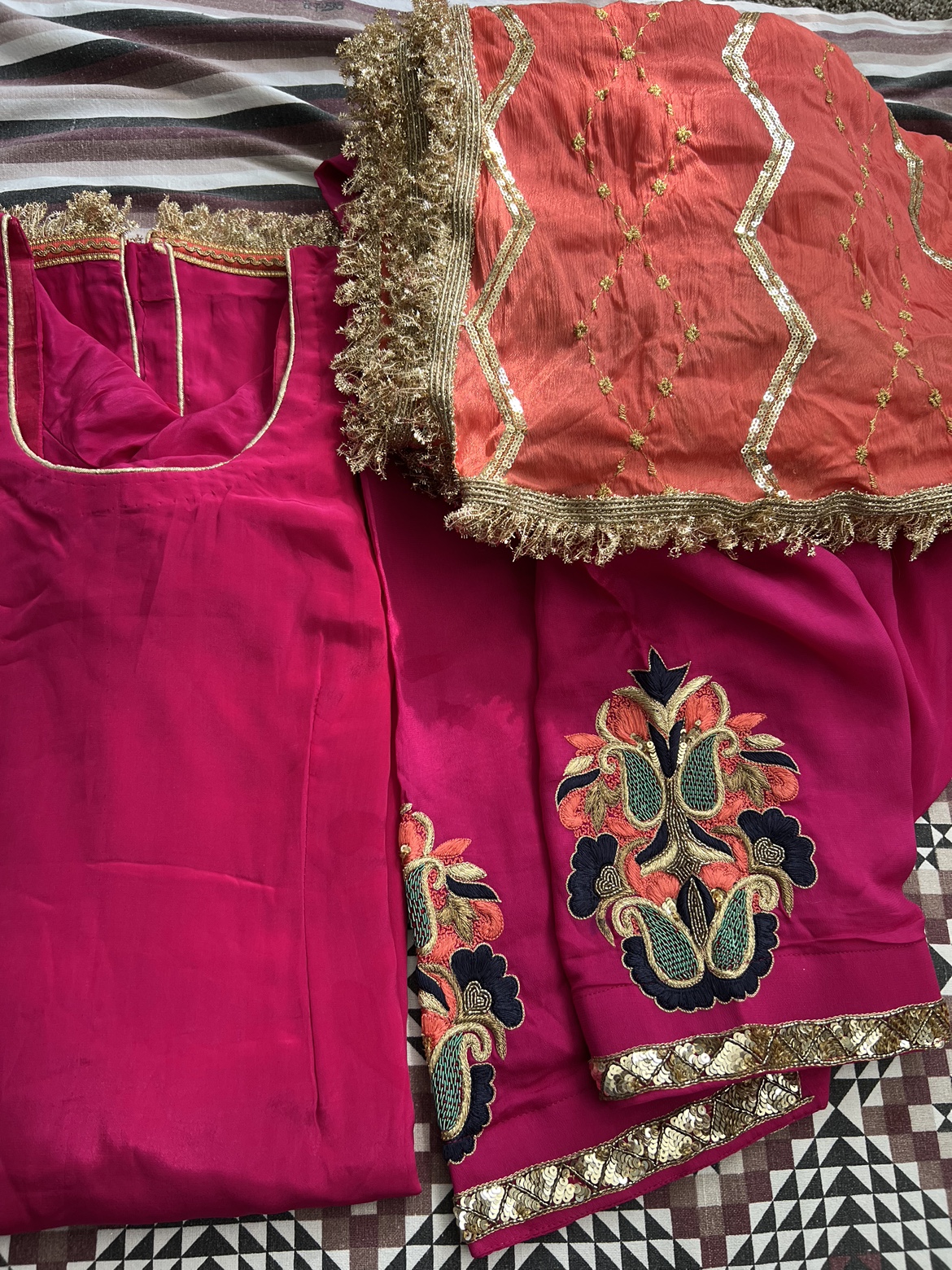 Punjabi suit