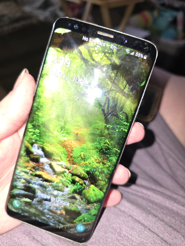 Samsung Galaxy S9 - photo 2