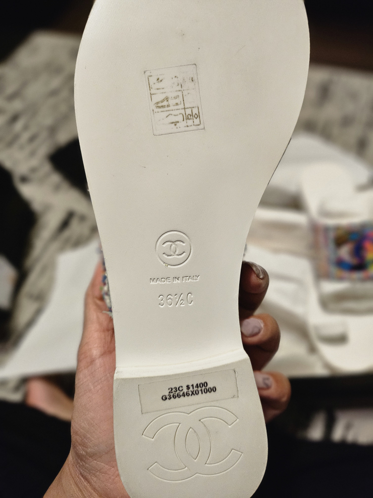 CHANEL SANDALS - photo 2