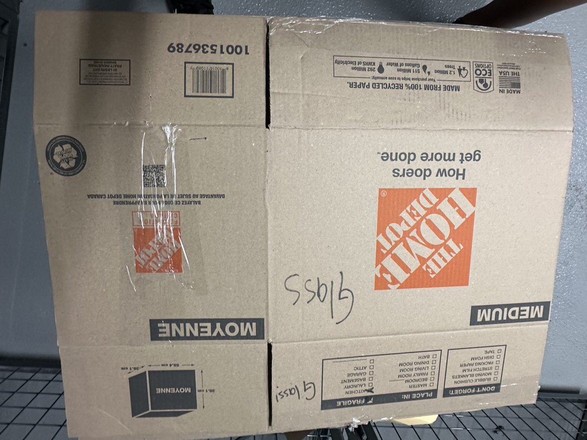 Moving boxes thumbnail