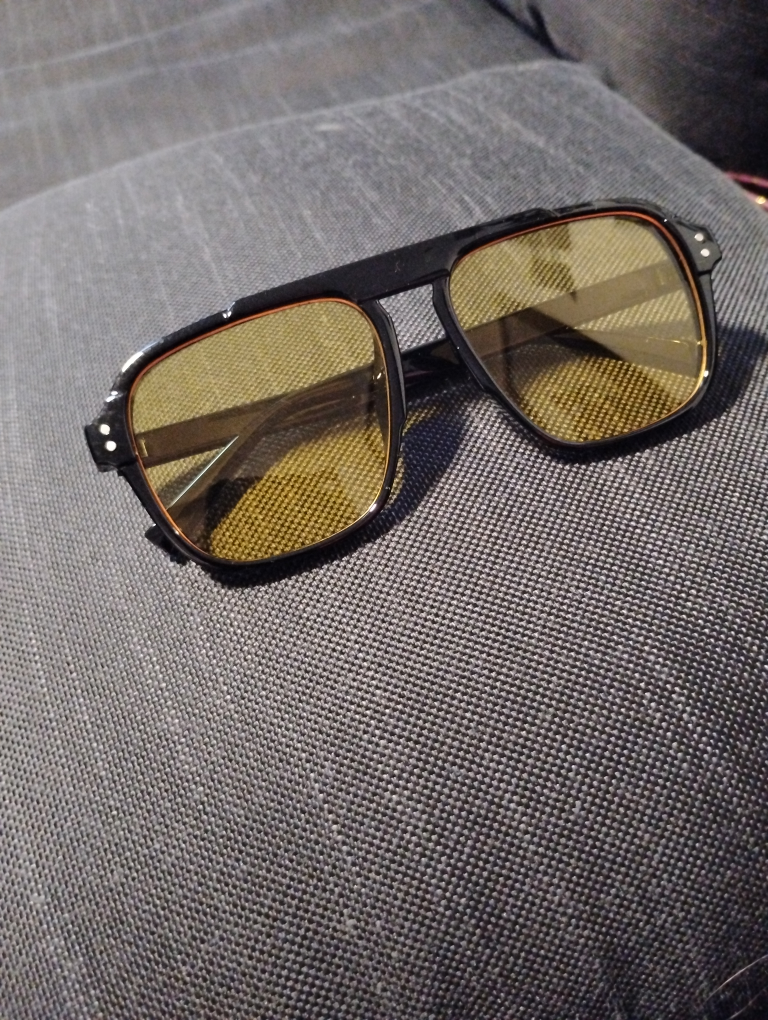 Unisex Yellow lens sunglasses thumbnail