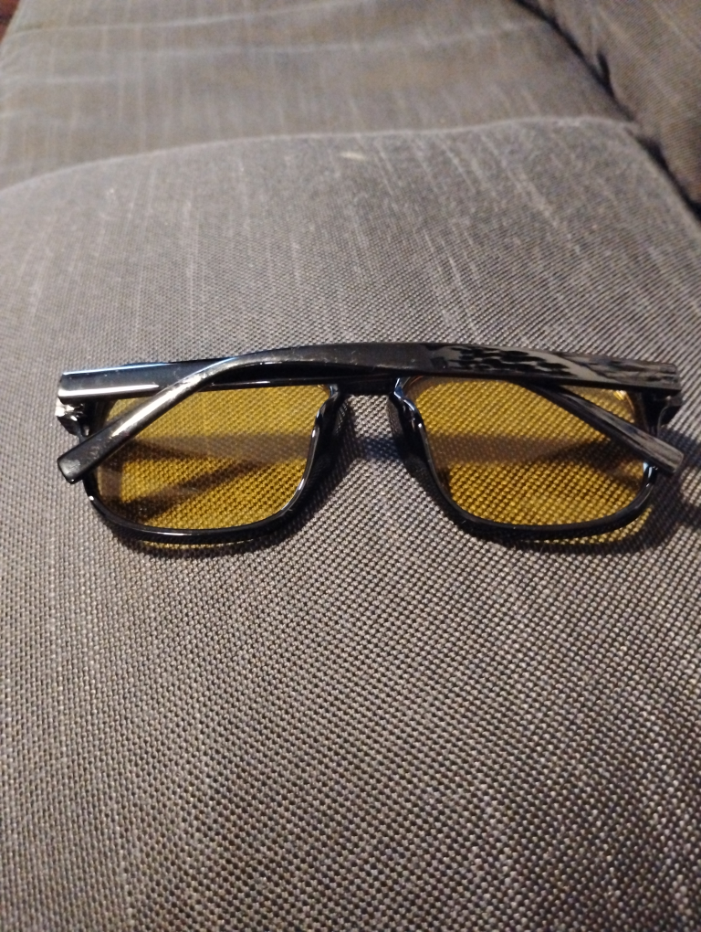 Unisex Yellow lens sunglasses - photo 2