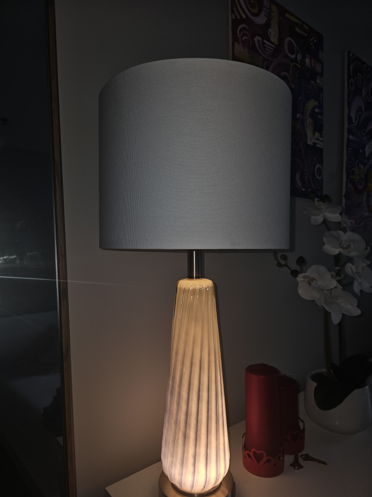 2 Bedside Lamps - photo 2