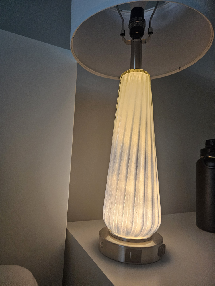 2 Bedside Lamps - photo 5