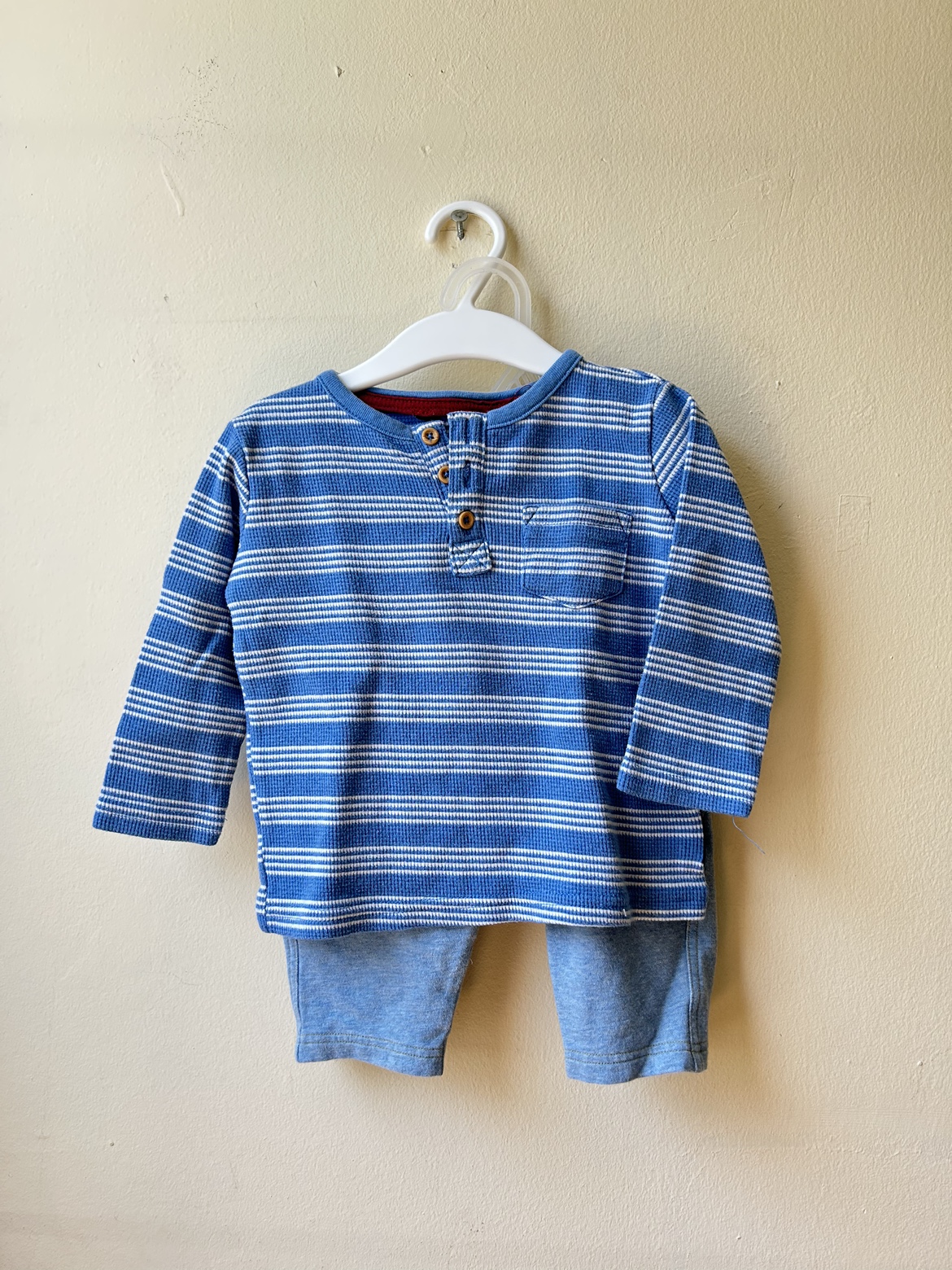 Blue stripped set (12-18m) thumbnail