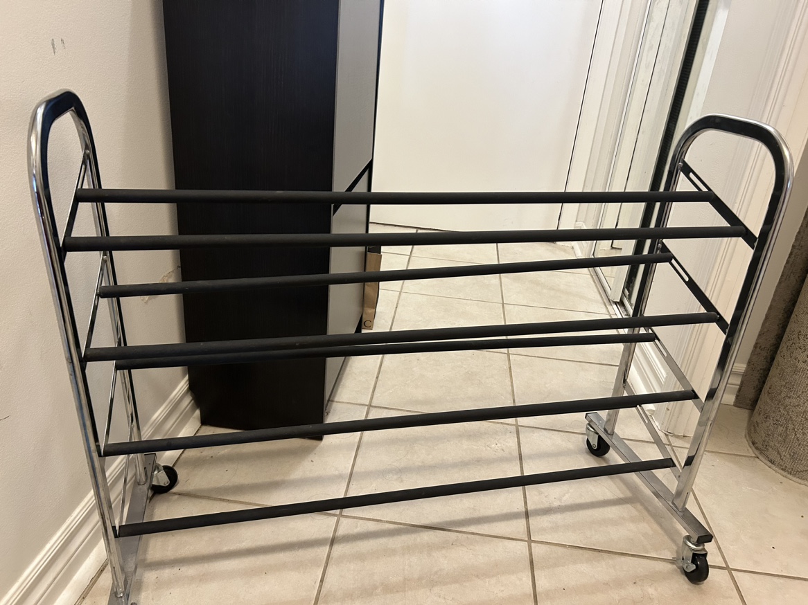 Shoe rack