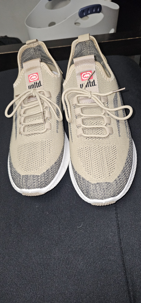 Mens sneakers