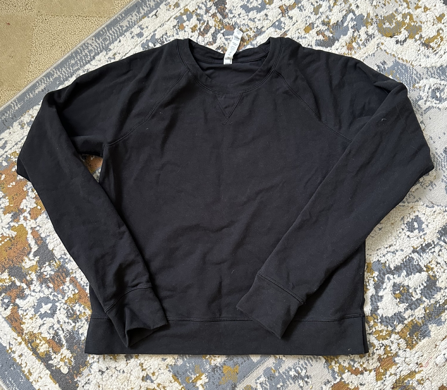Lululemon Athletica crew neck