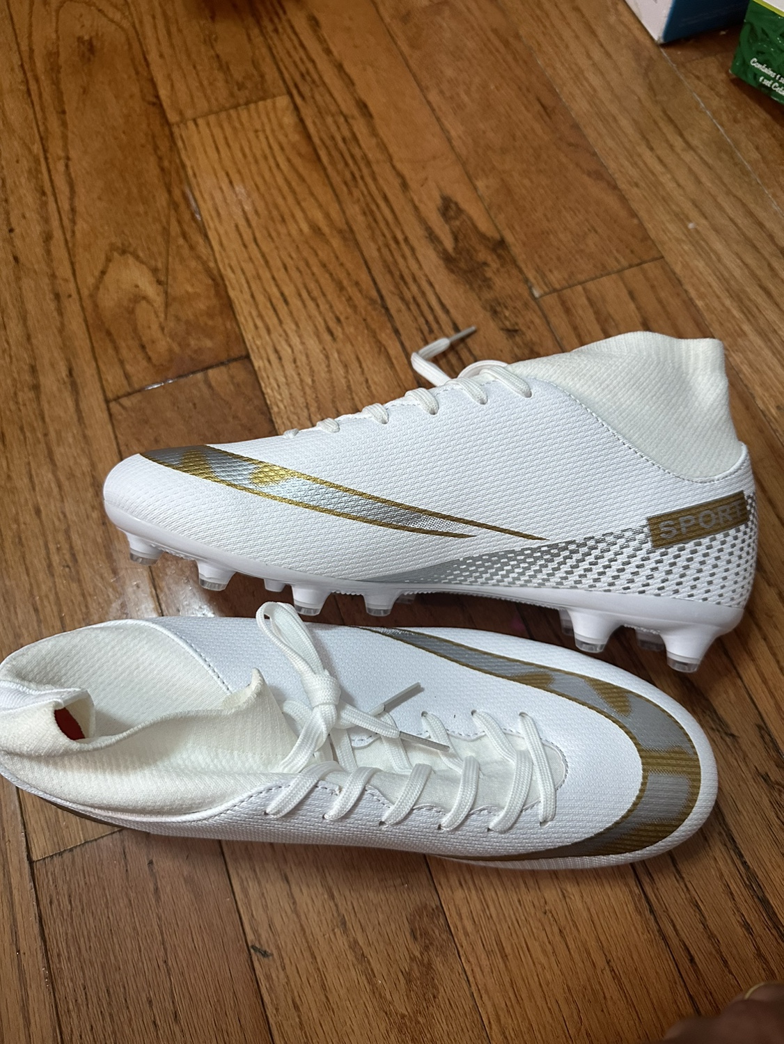 Soccer shoes - photo 3