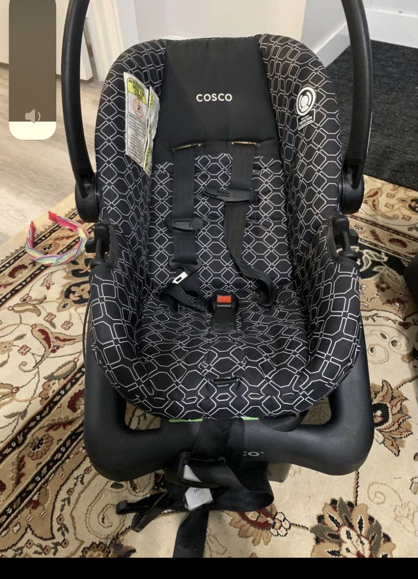 Baby car seat only missing sun shade