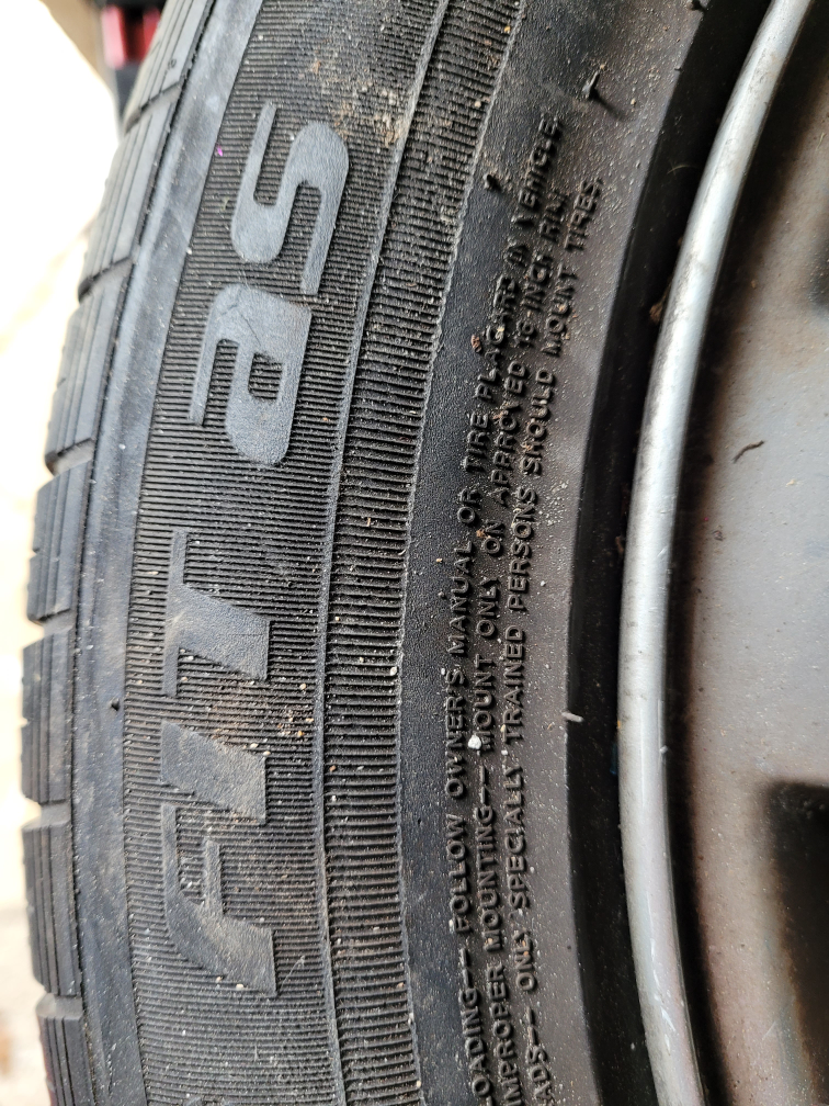 🥕🥕4 All season BMW tires with rims. Make an offer image indicator(6)