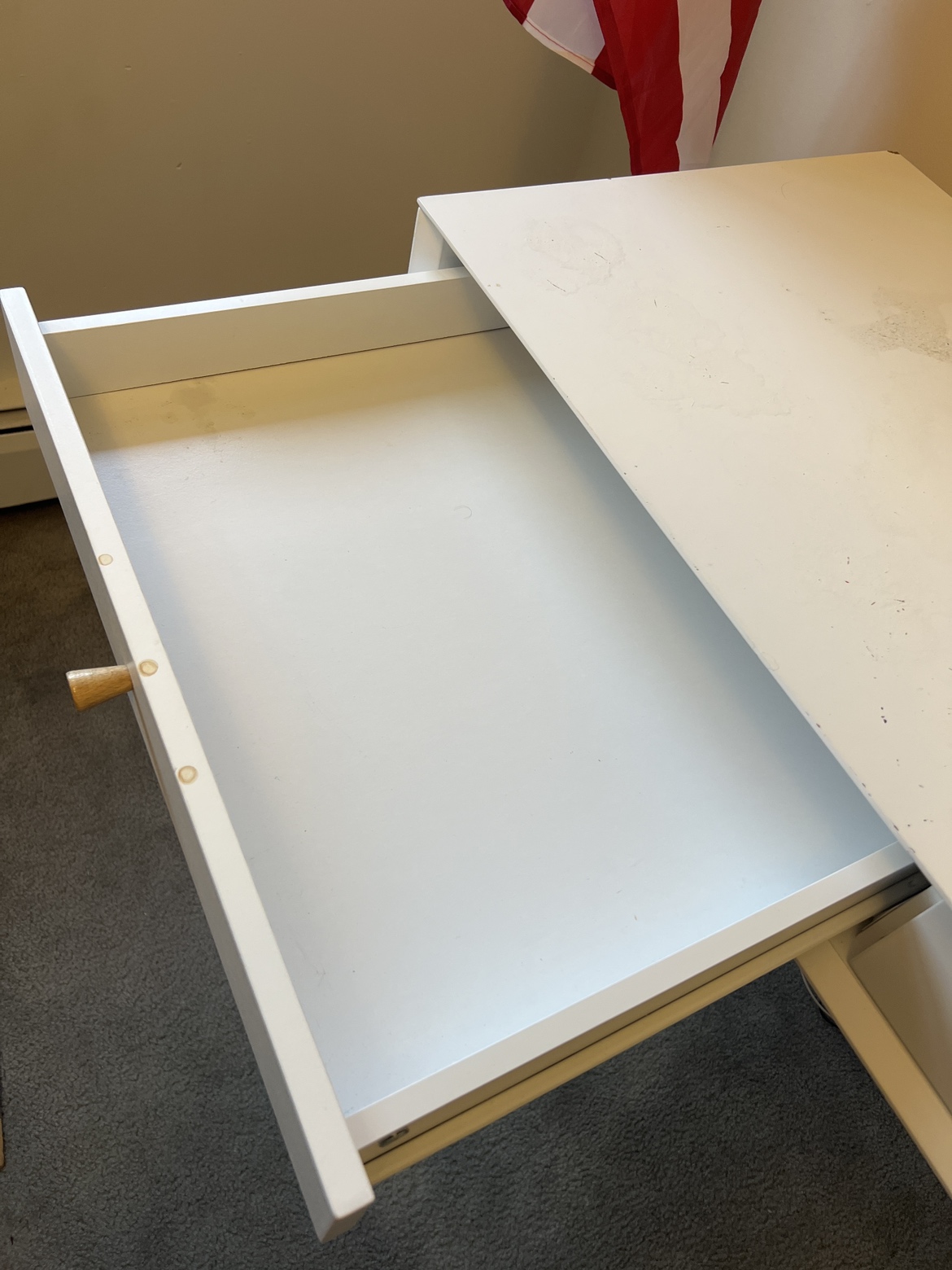 Table - photo 3