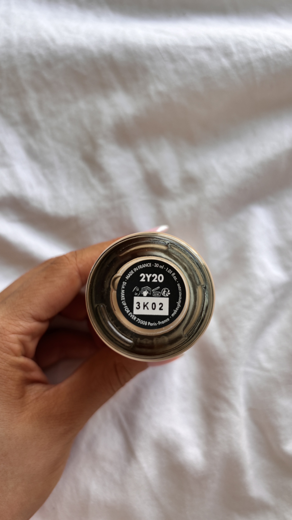 Makeup Forever HD Hydra Glow Foundation image indicator(4)