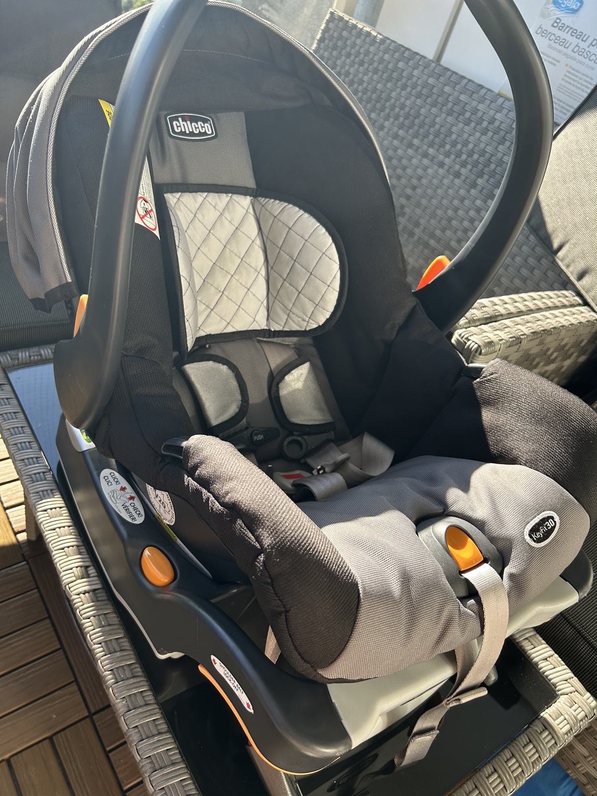 CHICCO BRAVO STROLLER WITH CAR SEAT - photo 4
