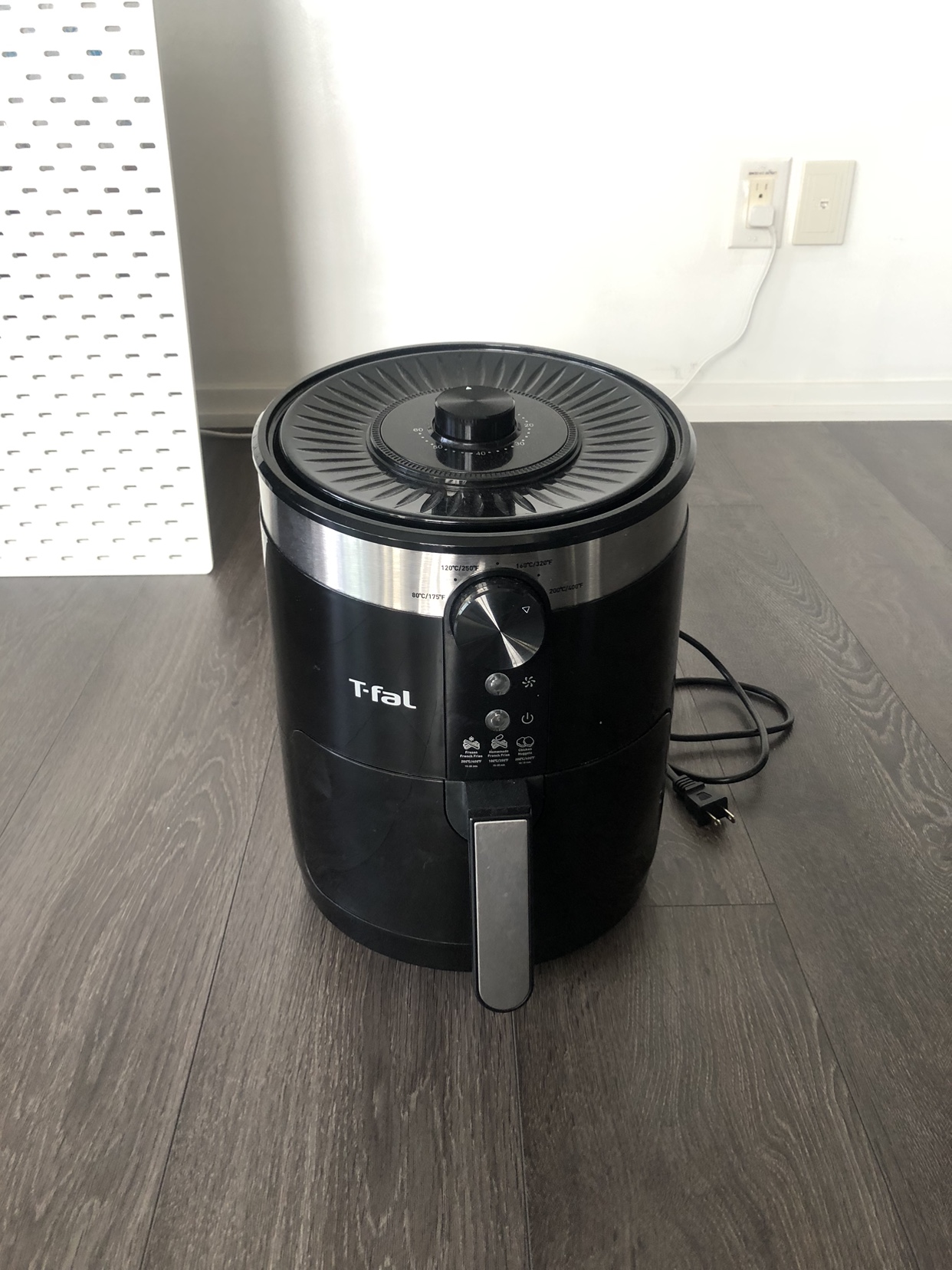 T-fal Air fryer 3.5L with box thumbnail