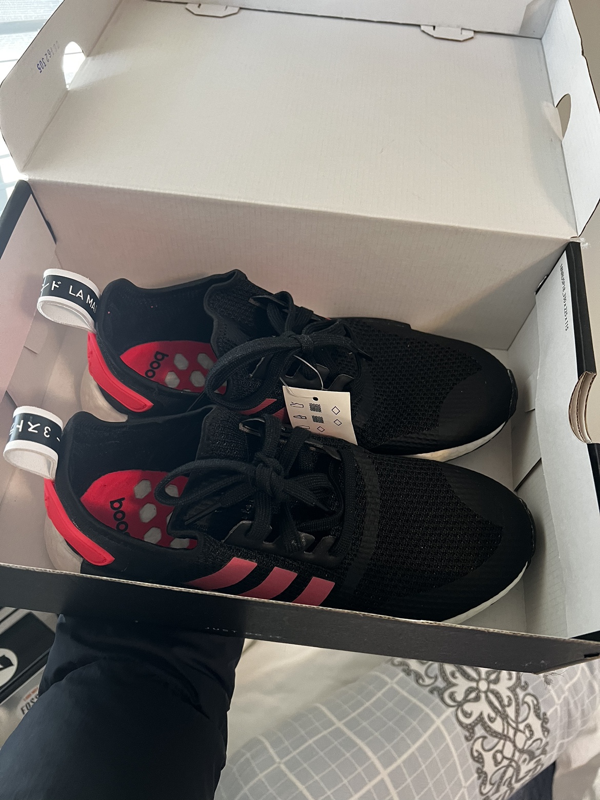 Adidas NMD R1 Men's Fitness Running Shoes thumbnail