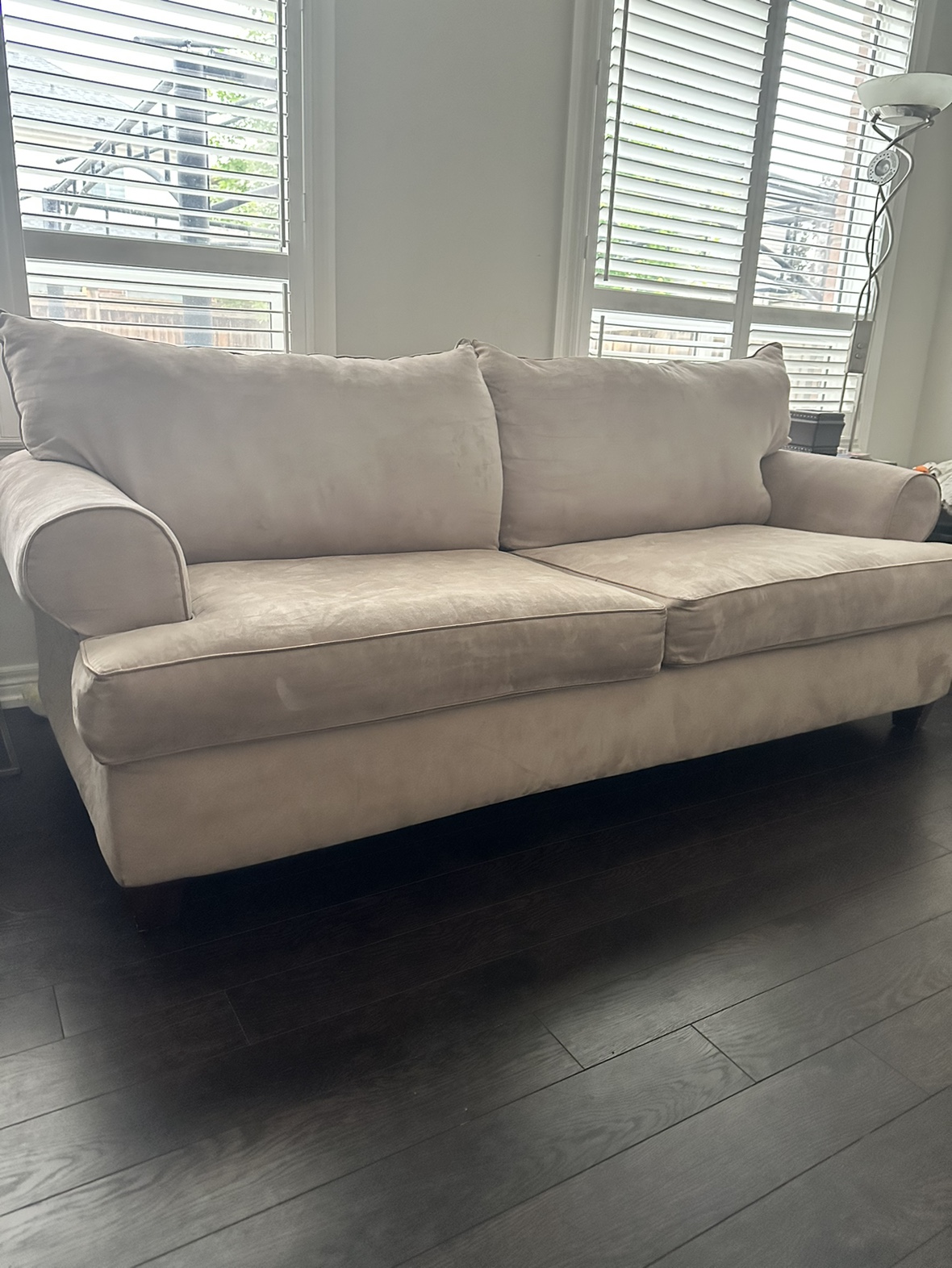 Beautiful Suede 3 seater sofa - photo 2