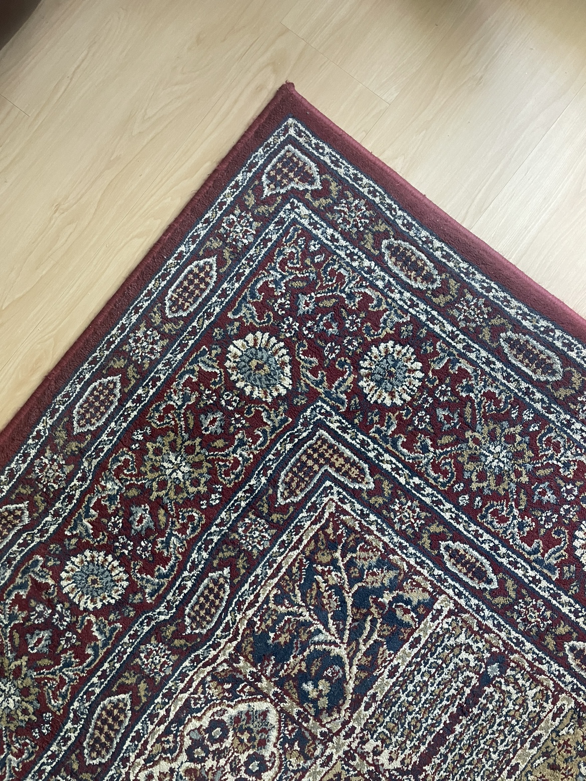 Burgundy Rug - photo 2