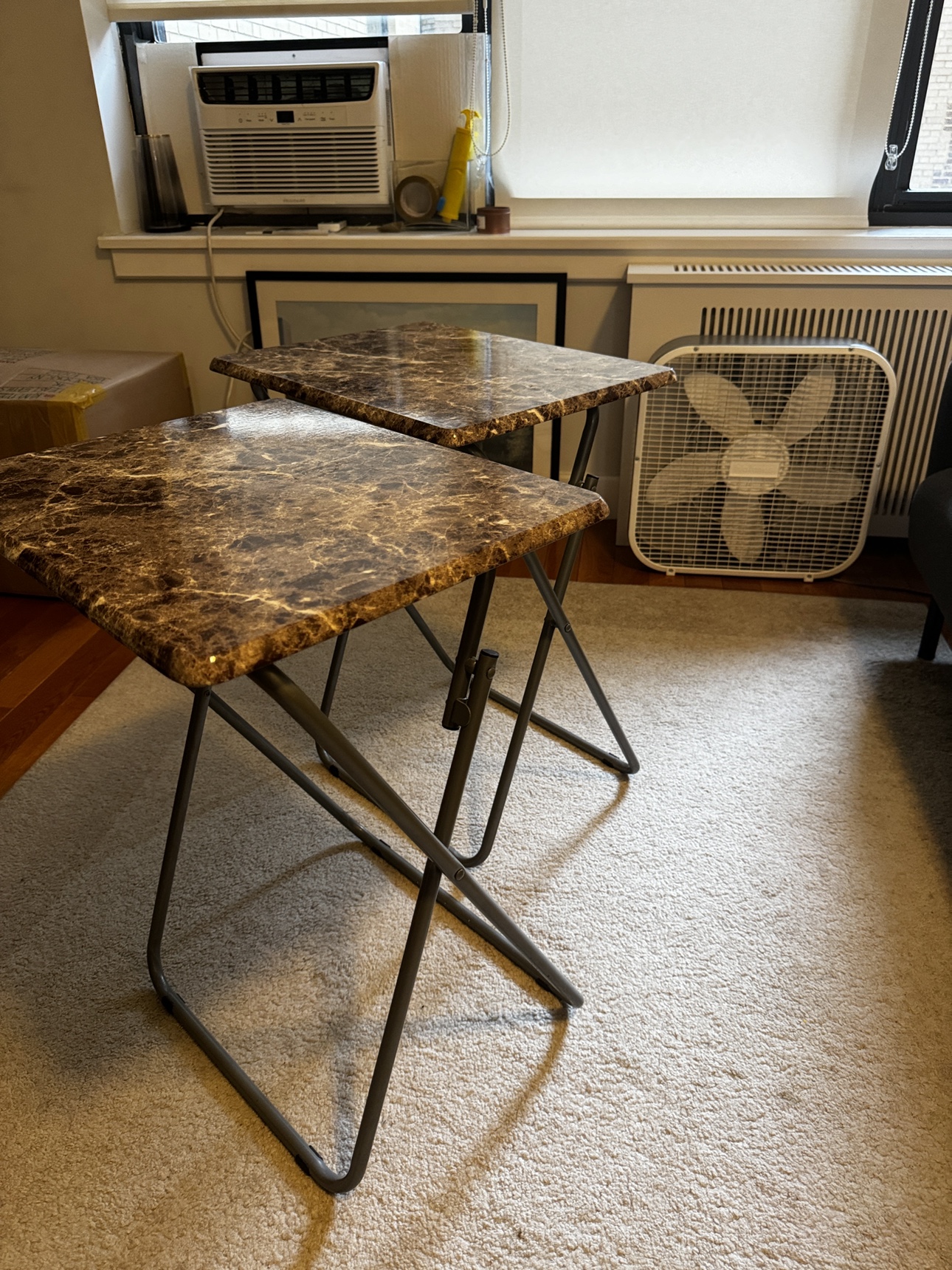 Folding side tables - photo 2