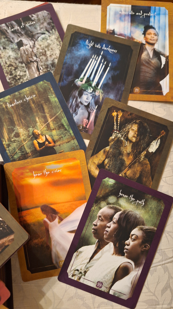 Goddess on Earth Oracle by Lisa Levart - photo 3