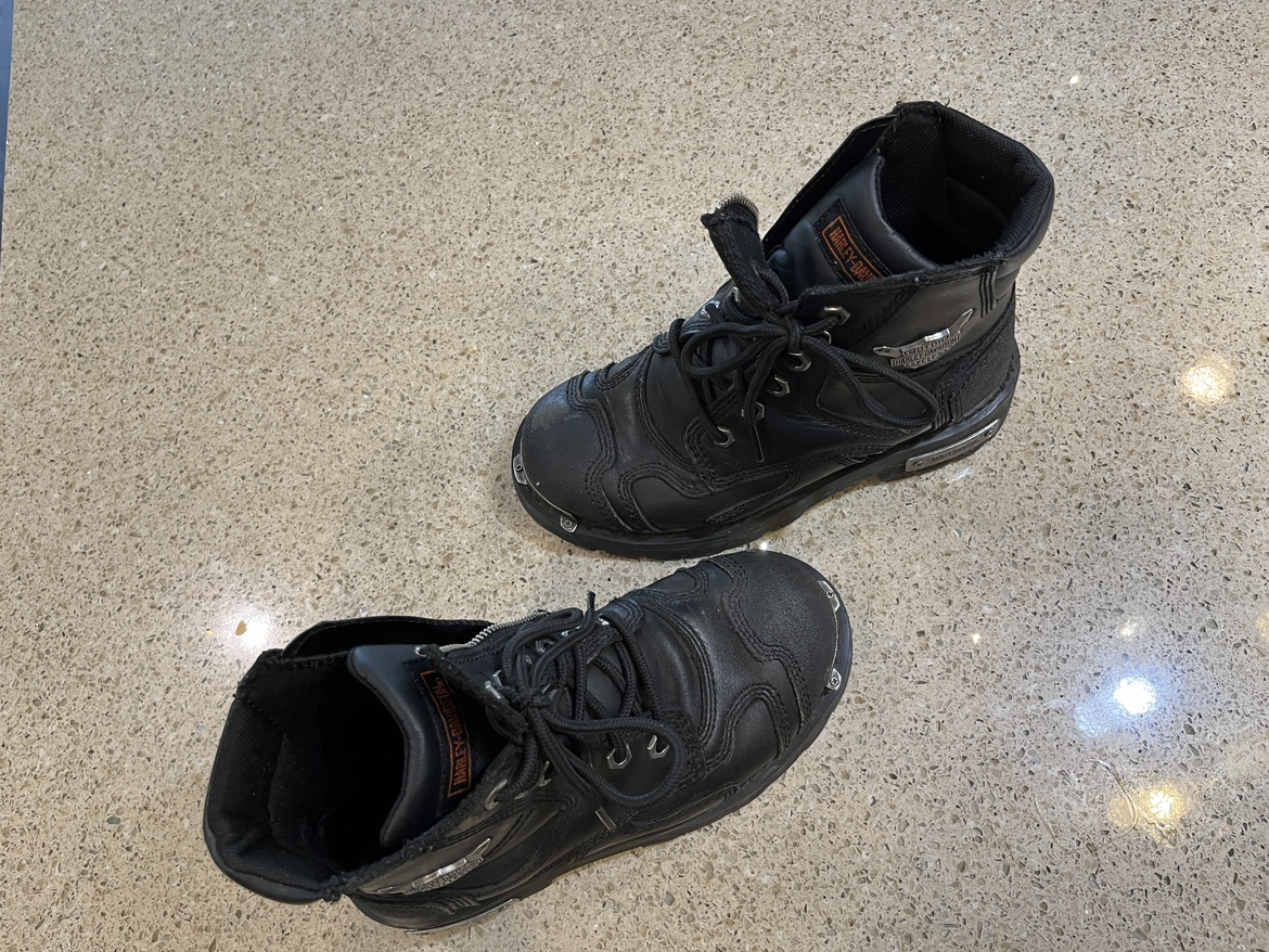 7.5 Ladies Harley Davidson riding boots - photo 2