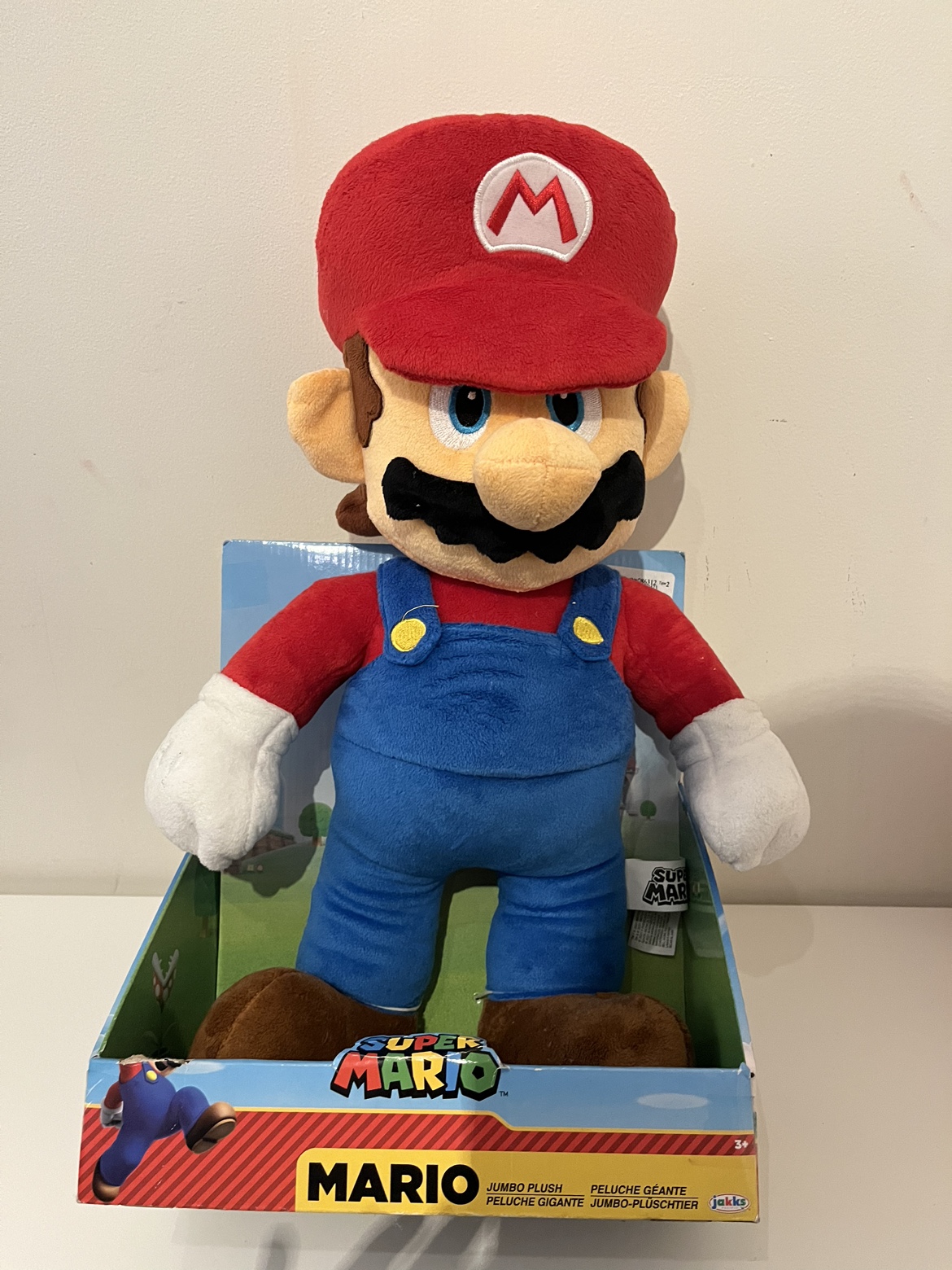 Super Mario Jumbo Plush image indicator(2)