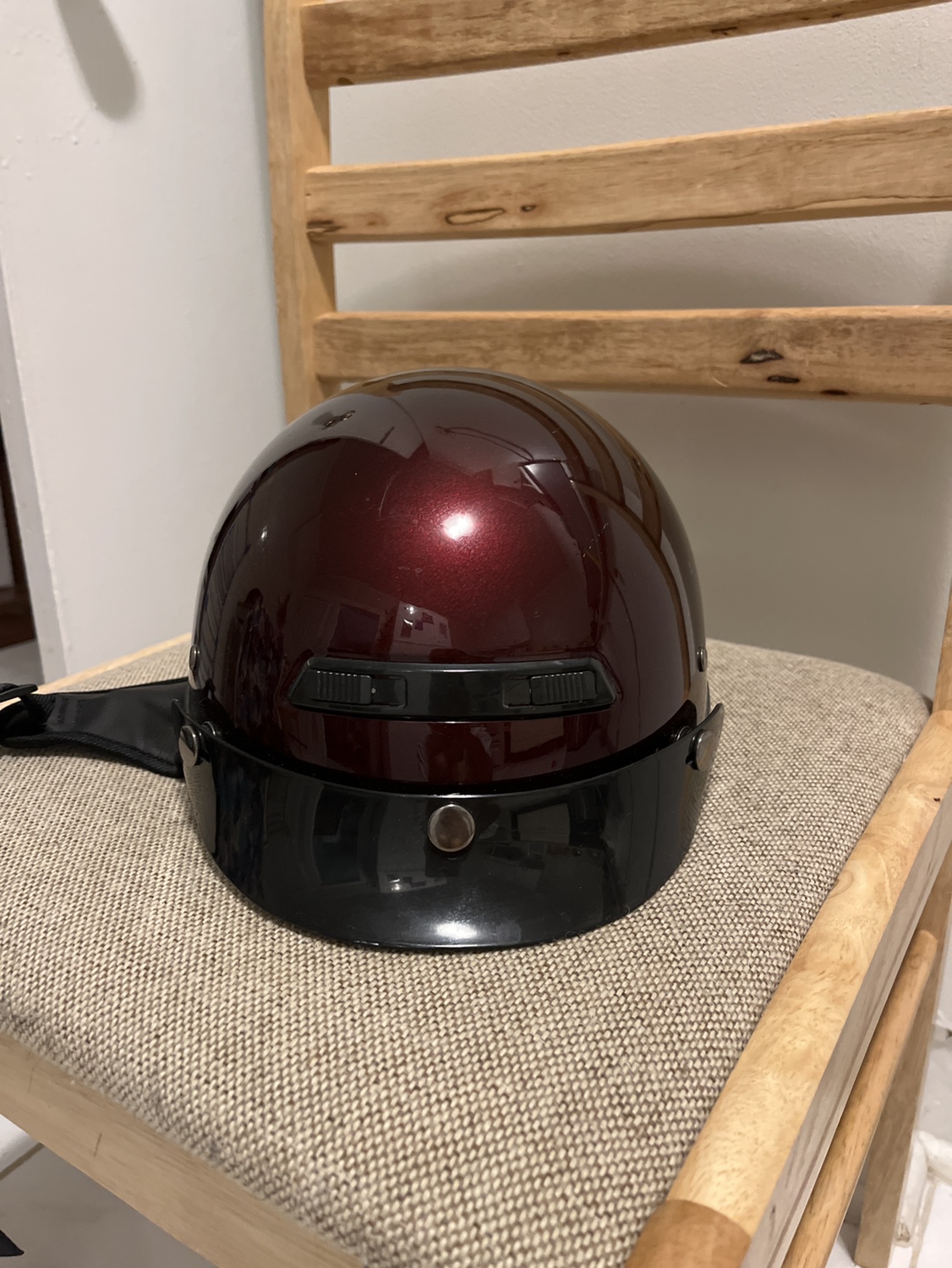Scooter helmet thumbnail