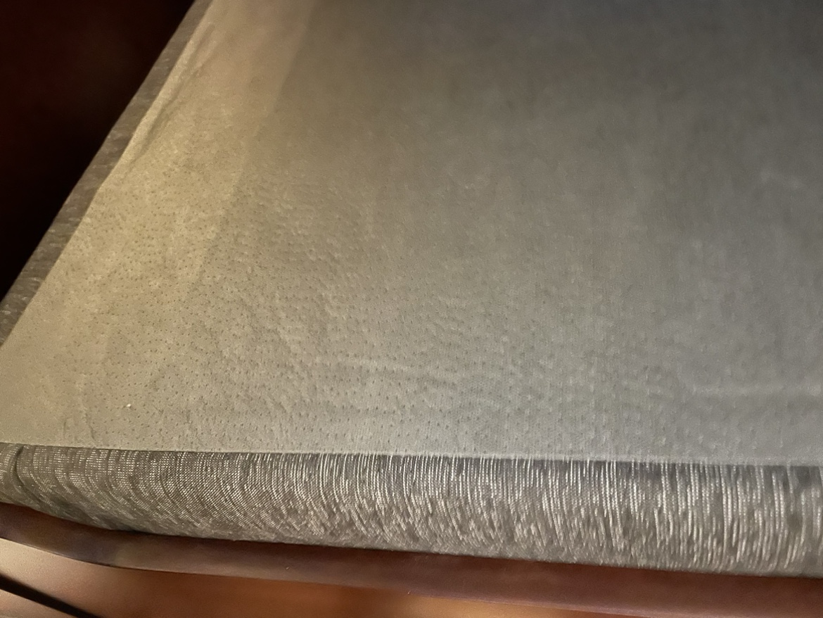 Queen mattress & box - photo 4
