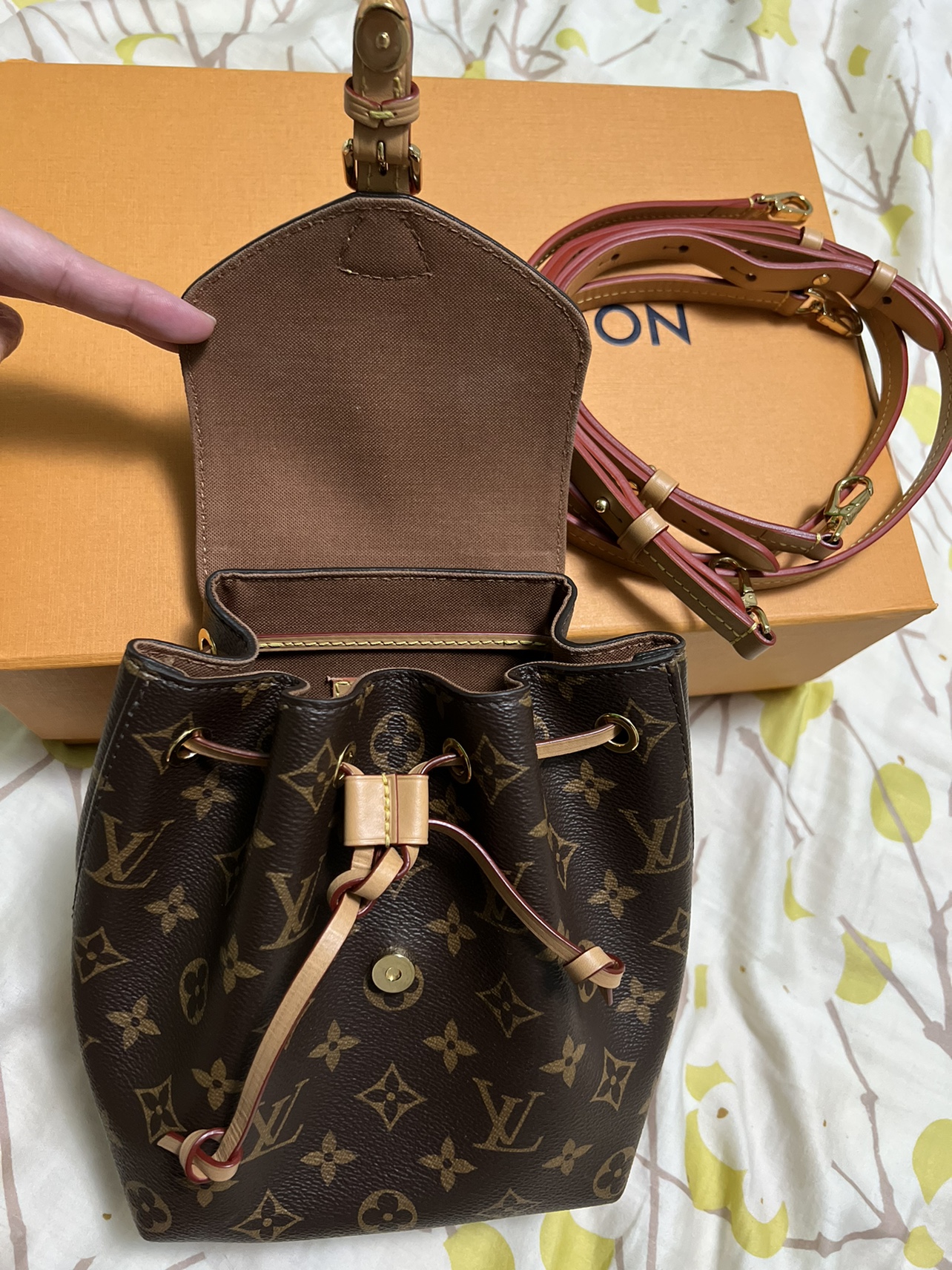 Louis Vuitton Monsouris BB - Authentic - photo 5