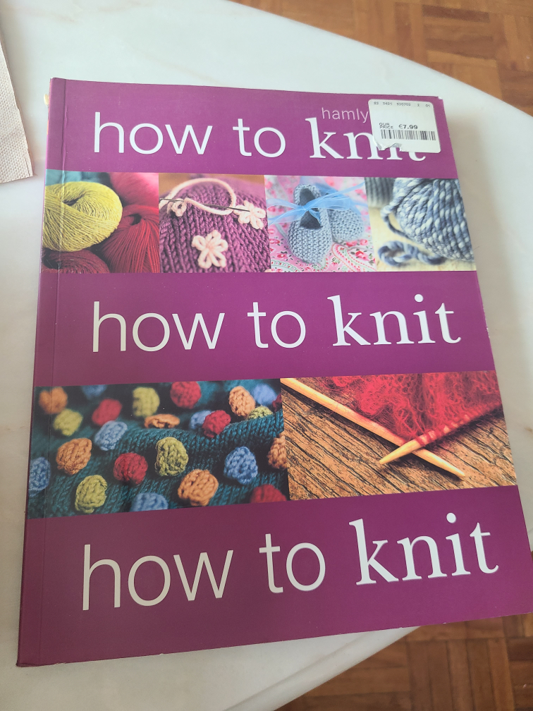 2 Knitting Books thumbnail