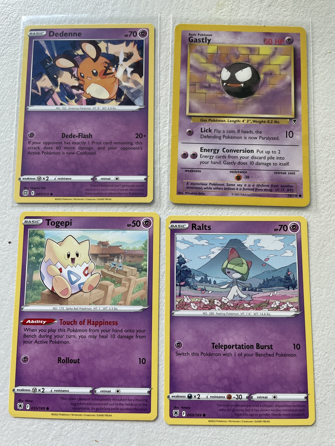 Pokémon Cards thumbnail