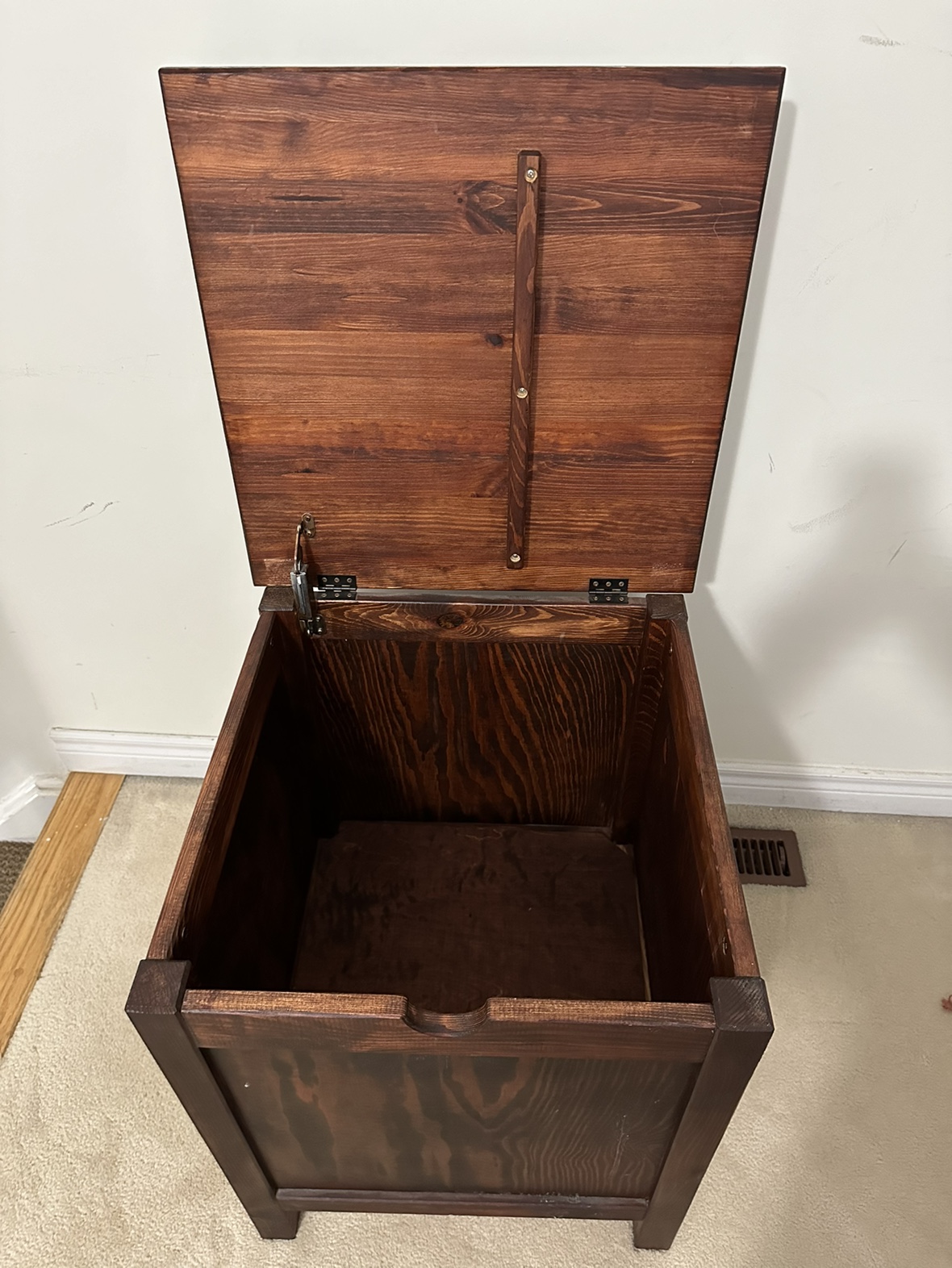 Table with storage; end table or side table - photo 2