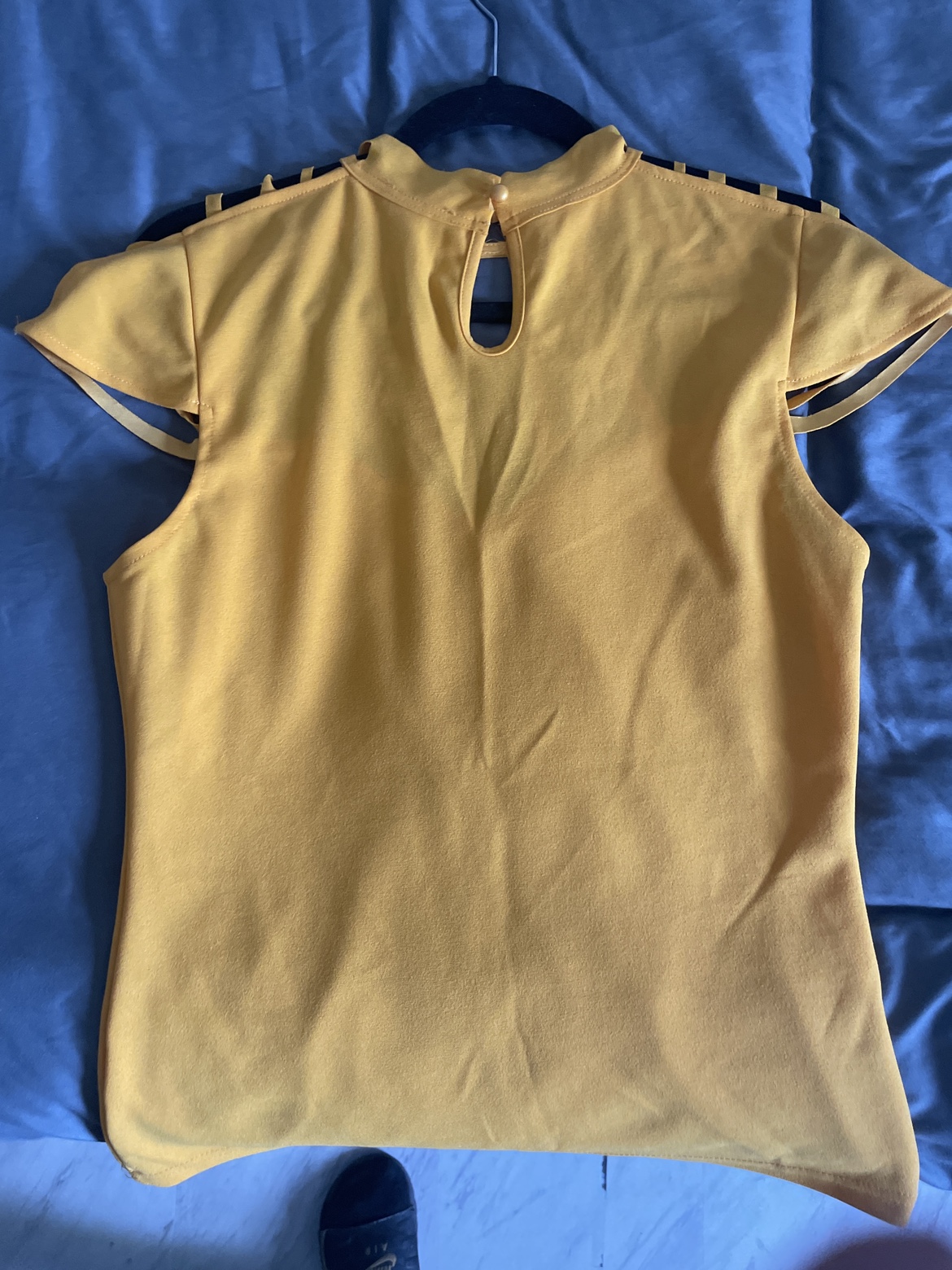 Yellow top - photo 2