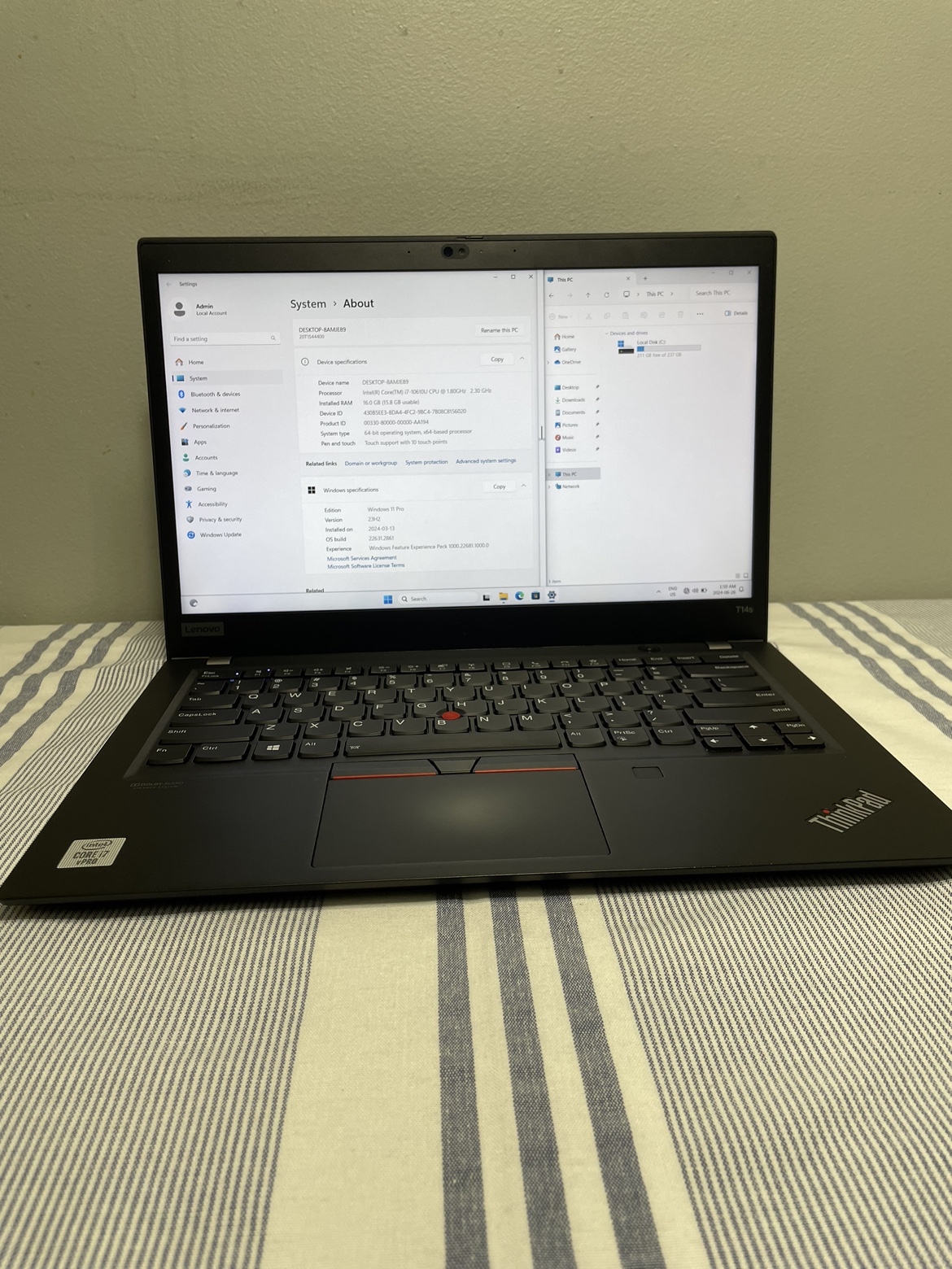 Lenovo T14s Laptop - i7-10610U - 16GB RAM - 256GB SSD - 14 inch image indicator(9)