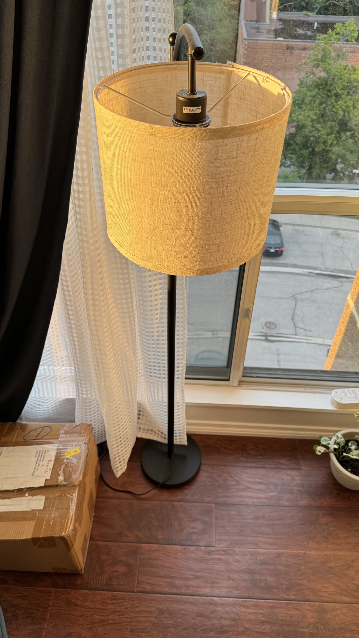Standing Lamps - photo 2