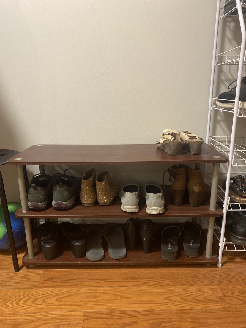 Wooden shoe rack