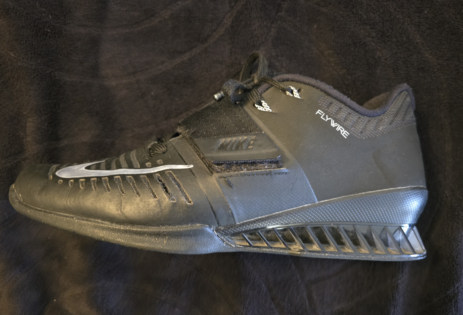 Nike weightlifting shoes - photo 2