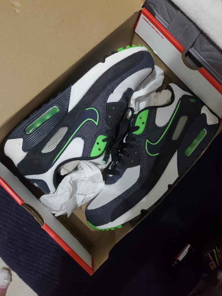 NIKE AIR MAX 90 SE