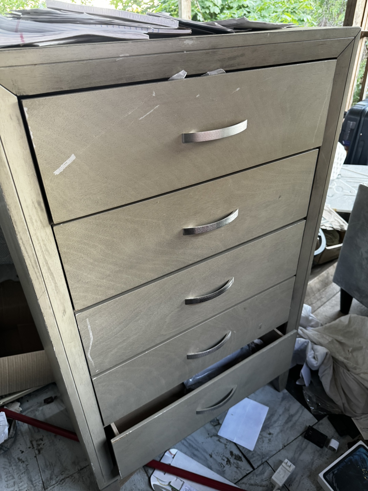 Dresser