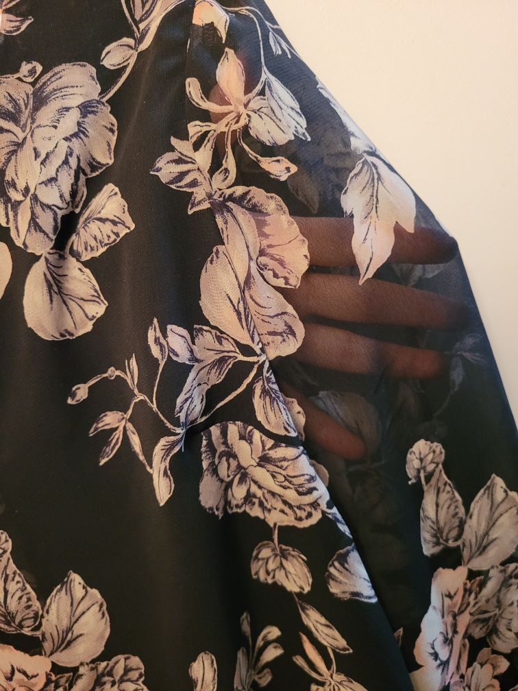 Gorgeous floral blouse image indicator(3)