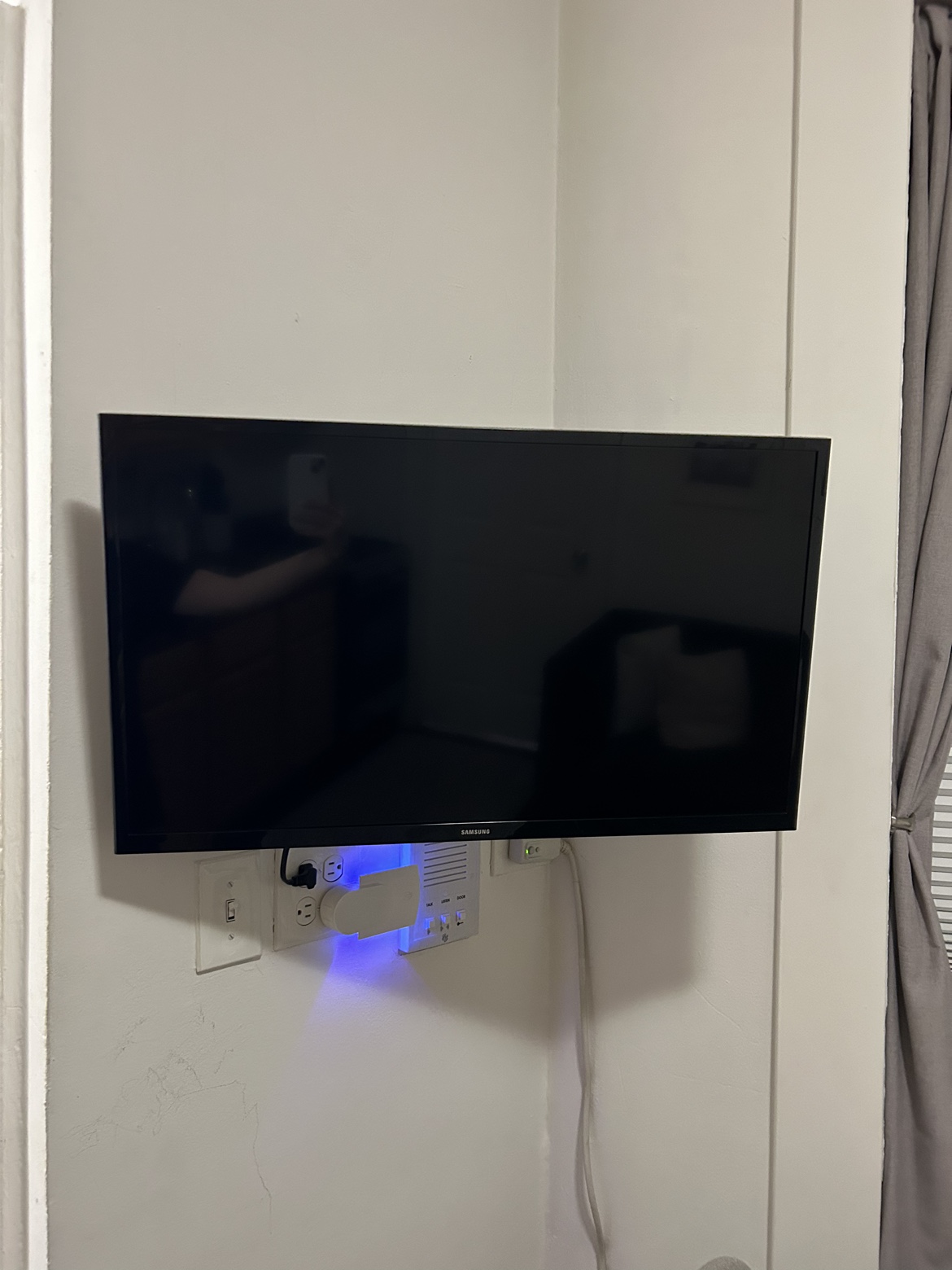 Samsung Smart TV - photo 2