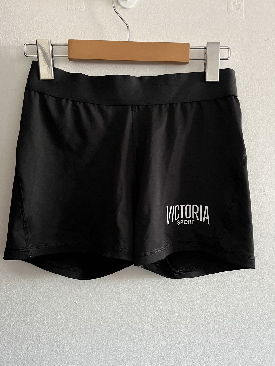 Victoria’s Secret athletic shorts size S thumbnail
